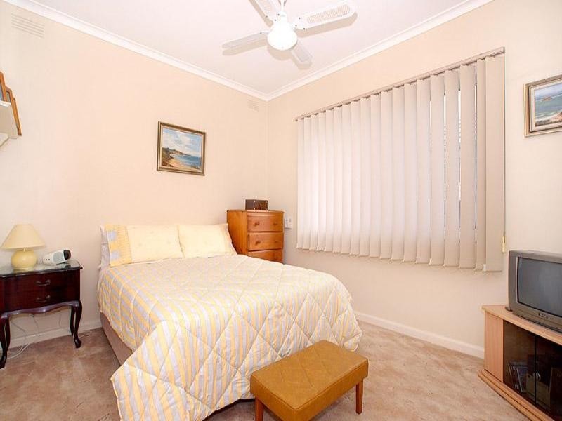 72 Berry Avenue, Edithvale VIC 3196