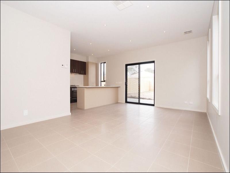33 Coast Banksia Drive, Bonbeach VIC 3196