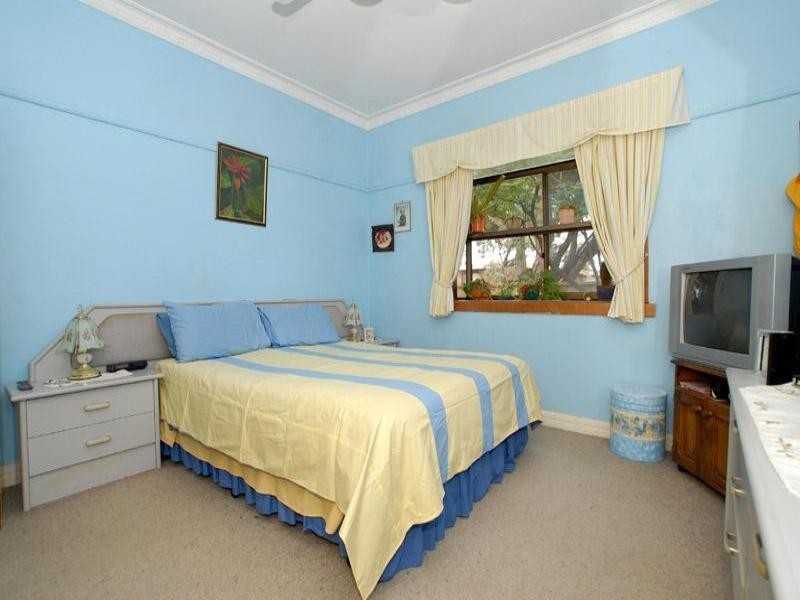 62 Thames Promenade, Chelsea VIC 3196