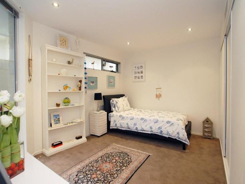 10/2-6 Groves Street, Aspendale VIC 3195