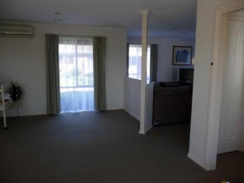 20 Parkland Drive, Chelsea VIC 3196