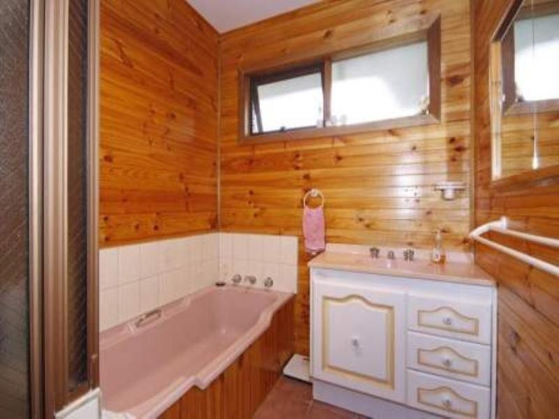 16 Screen Street, Frankston VIC 3199