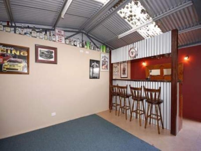 16 Screen Street, Frankston VIC 3199