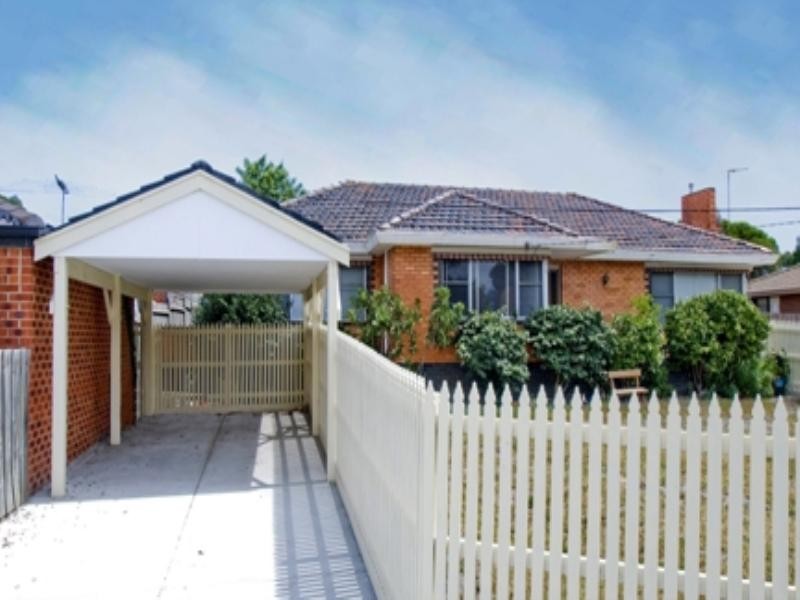 42 Whatley Street, Carrum VIC 3197