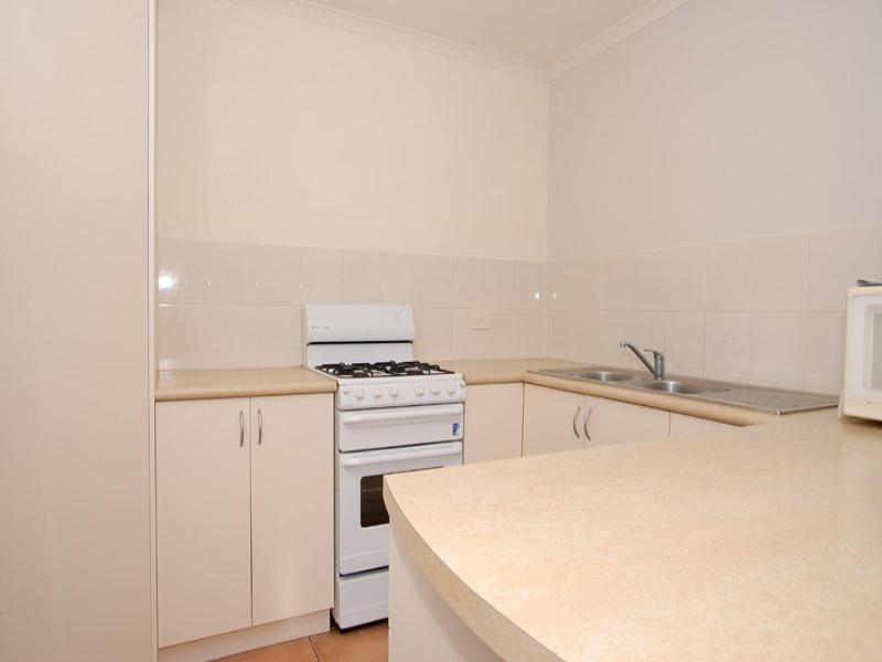 2/35 York Street, Bonbeach VIC 3196