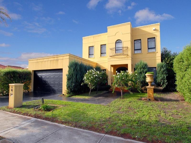 18 Harbour Drive, Patterson Lakes VIC 3197