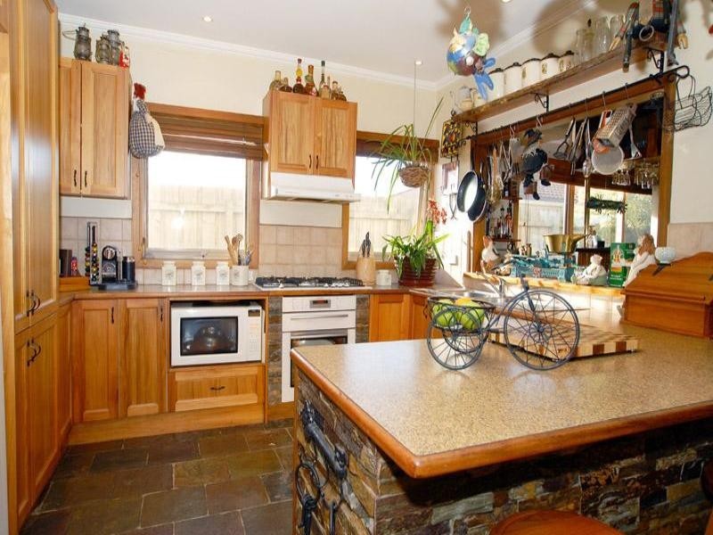 348 Station Street, Chelsea VIC 3196