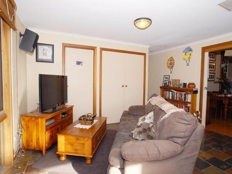 348 Station Street, Chelsea VIC 3196