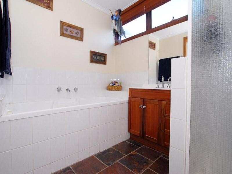 348 Station Street, Chelsea VIC 3196