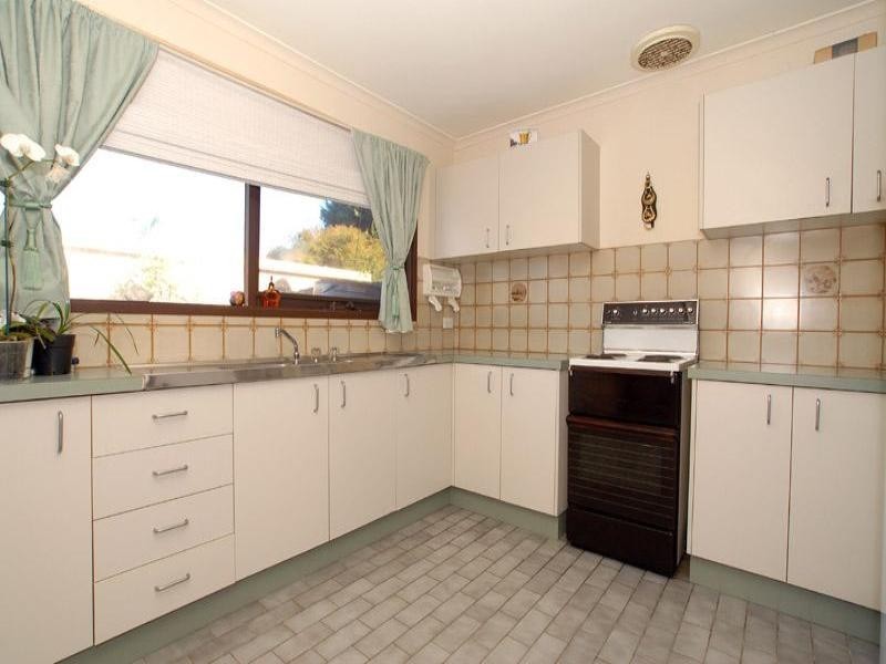 12/15 Dobell Drive, Chelsea VIC 3196