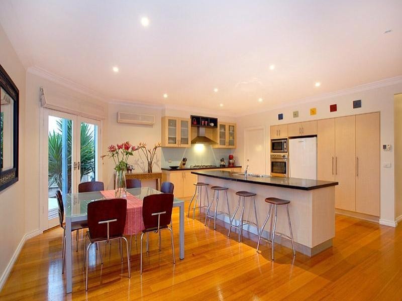 24 Breeze Street, Bonbeach VIC 3196