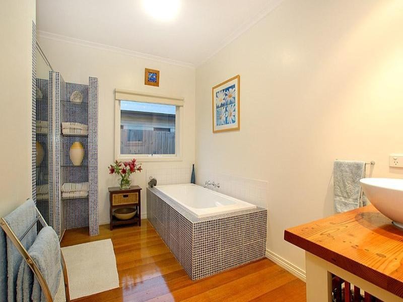 24 Breeze Street, Bonbeach VIC 3196