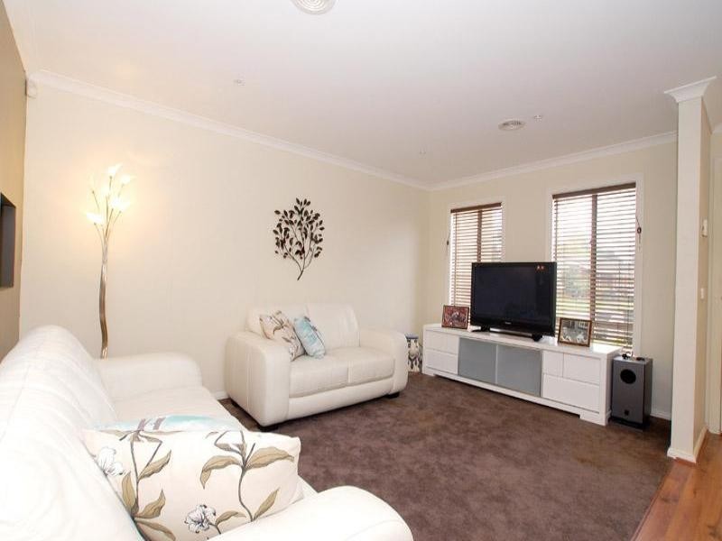 8 Boston Avenue, Seaford VIC 3198