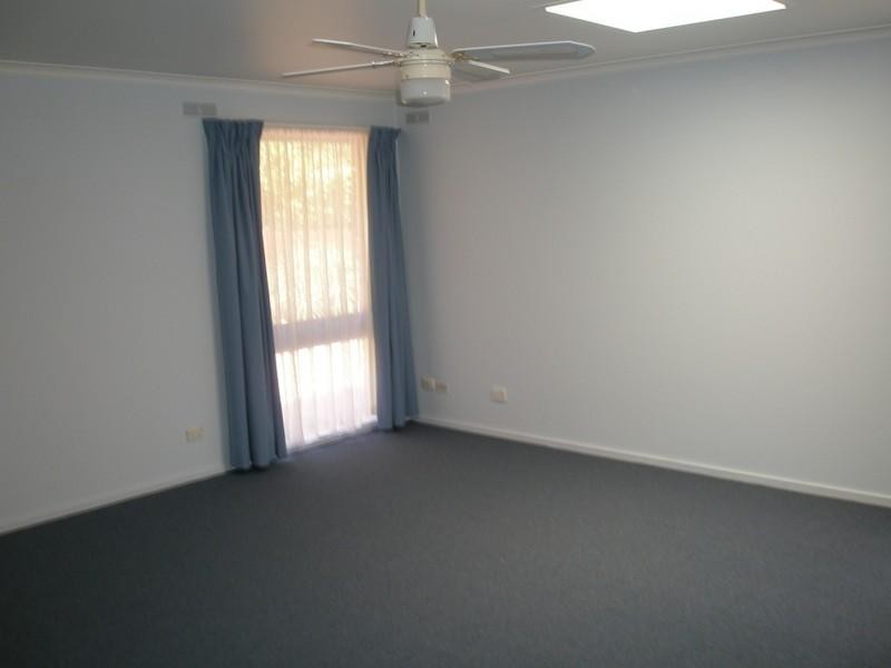 22 Jacksons Road, Chelsea VIC 3196