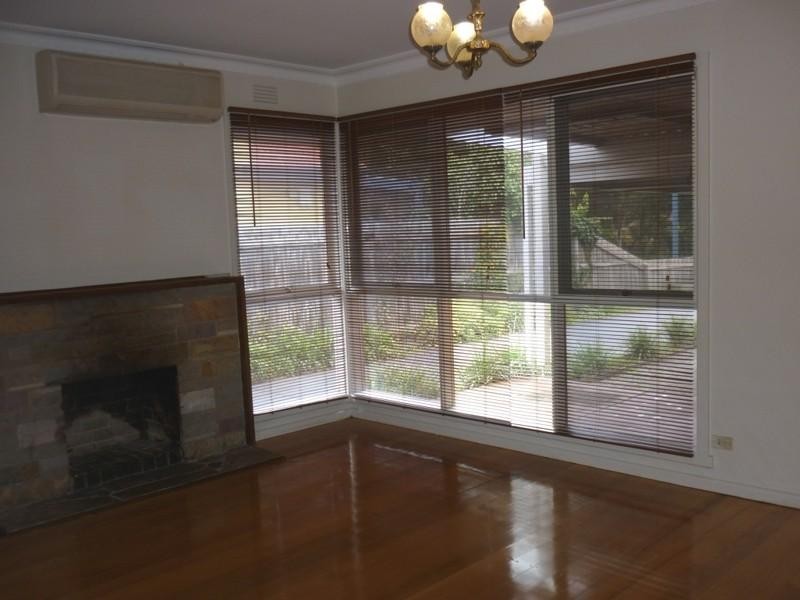 1/54 Lochiel Avenue, Edithvale VIC 3196