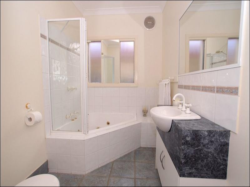 1/24 Bath Street, Chelsea VIC 3196