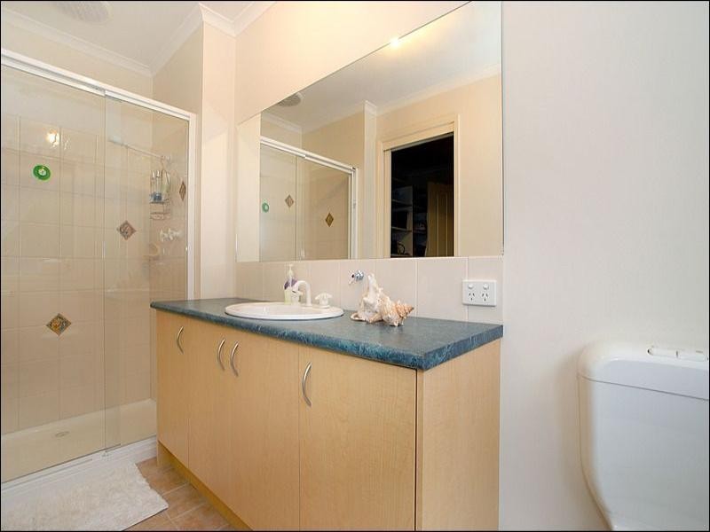 6 Palmtree Place, Aspendale Gardens VIC 3195