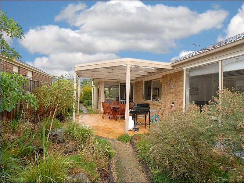 6 Palmtree Place, Aspendale Gardens VIC 3195