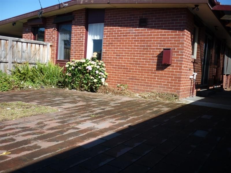 15 Silver Avenue, Frankston North VIC 3200