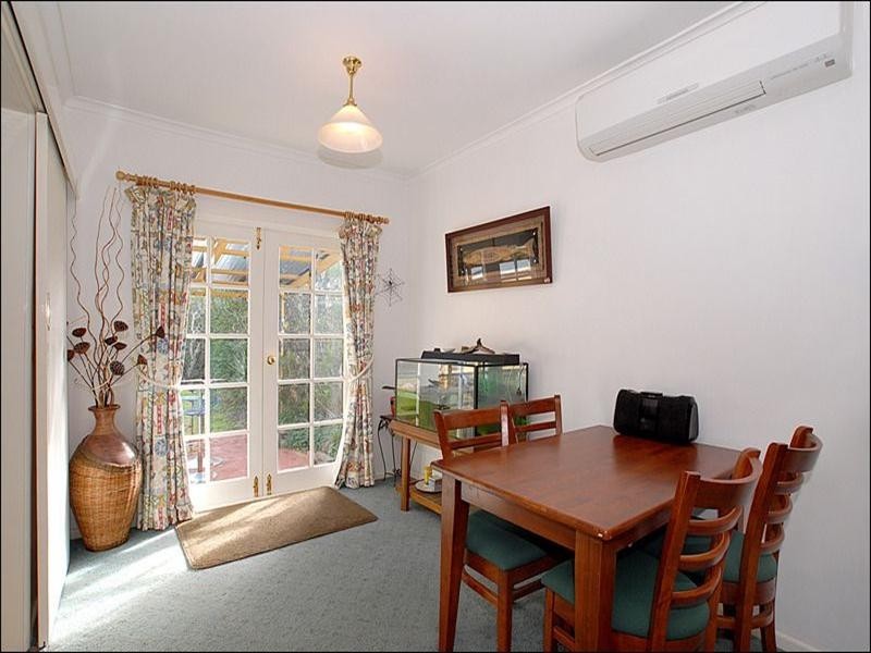 5 Newton Street, Seaford VIC 3198