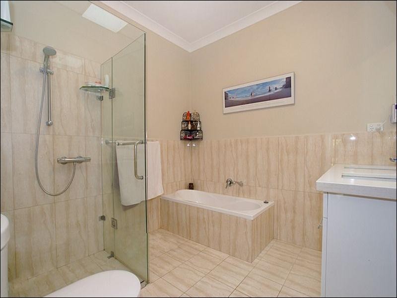 57 Glenola Road, Chelsea VIC 3196