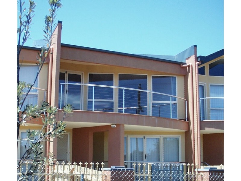 12/1 Nepean Highway, Seaford VIC 3198