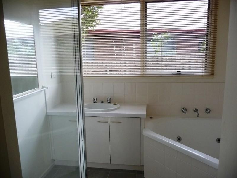 30 Melaleuca Crescent, Langwarrin VIC 3910