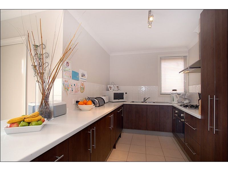 2/21 Ella Grove, Chelsea VIC 3196