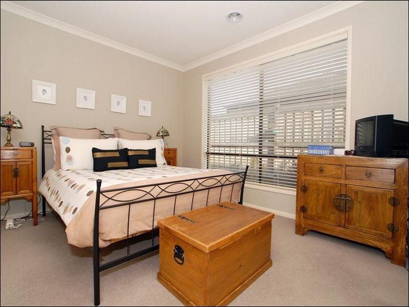 3 Serpentine Court, Waterways VIC 3195