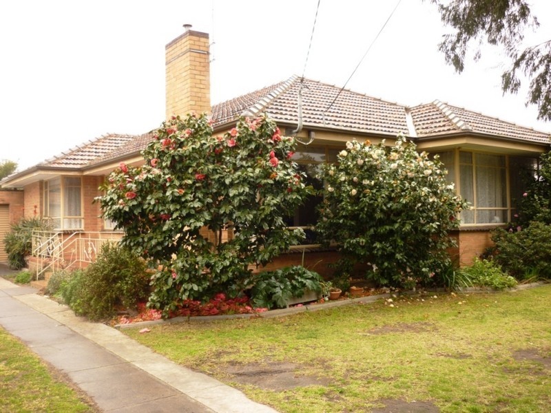 30 Bainbridge Avenue, Seaford VIC 3198