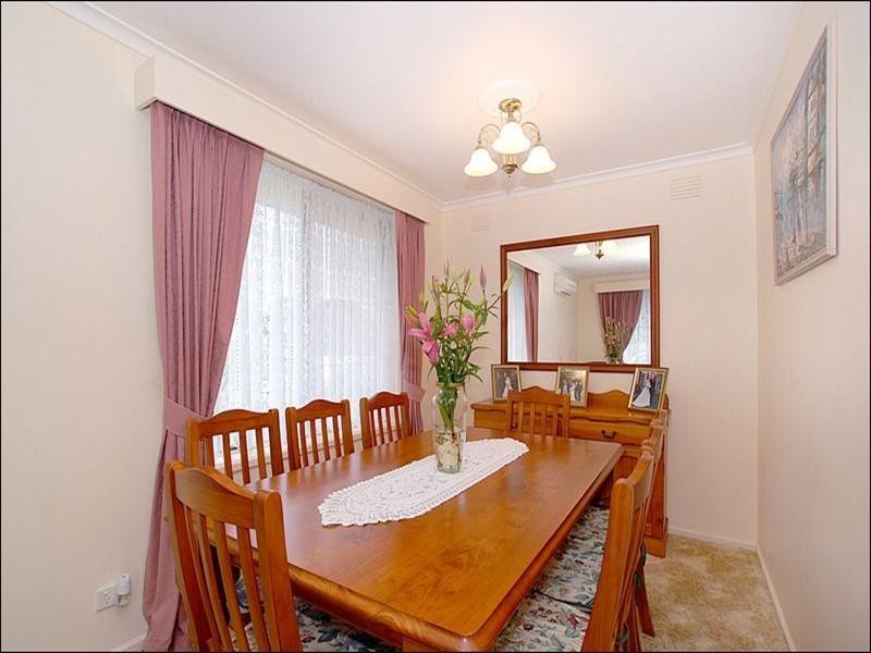 83 East Road, Seaford VIC 3198