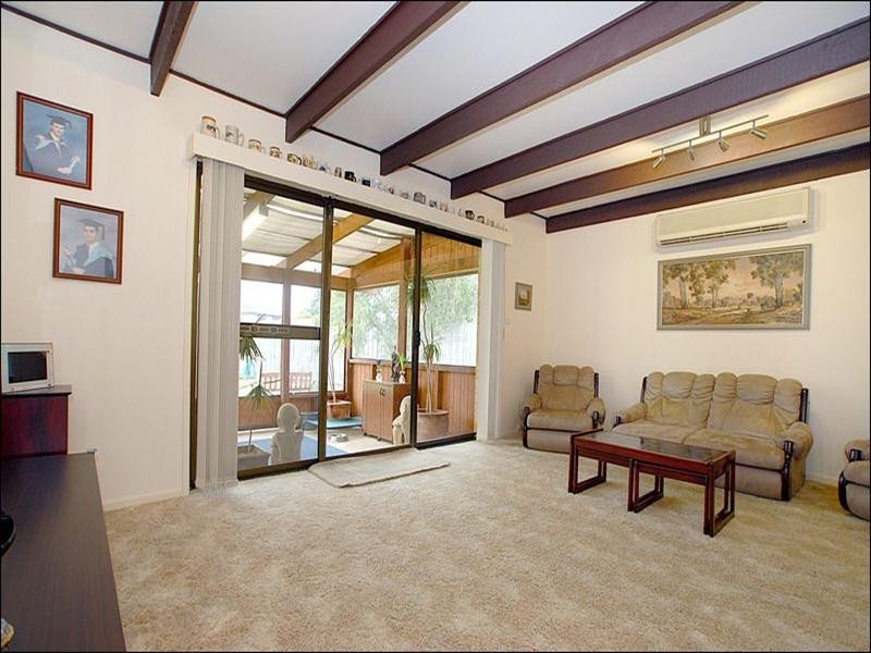 83 East Road, Seaford VIC 3198