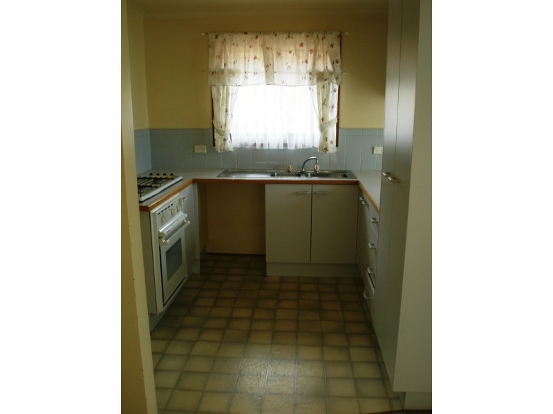 1/2 Linton Close, Chelsea Heights VIC 3196