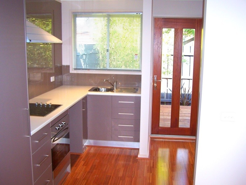 6/4 Buna Avenue, Seaford VIC 3198