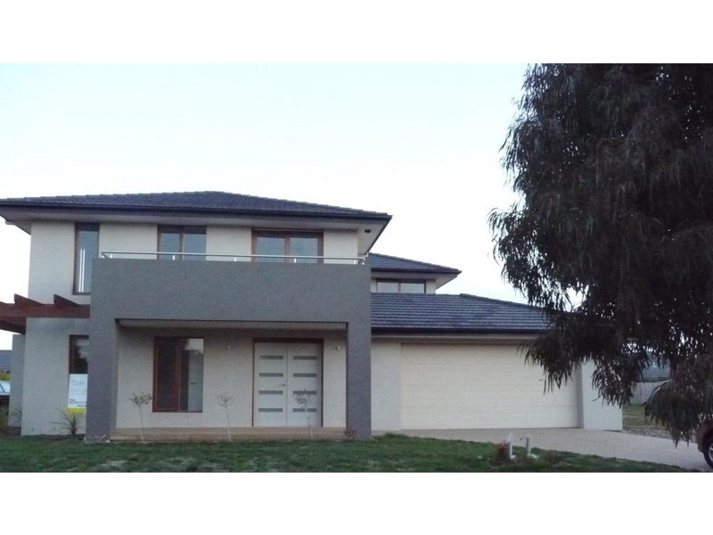 25 Whitewater Court, Sandhurst VIC 3977