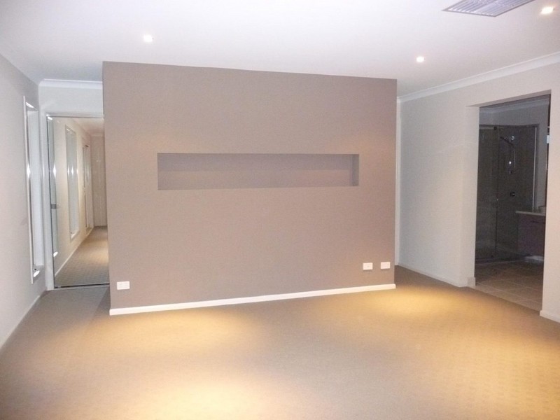 25 Whitewater Court, Sandhurst VIC 3977