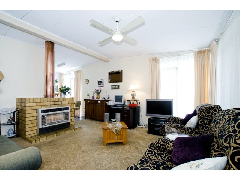 10 Downs Road, Seaford VIC 3198