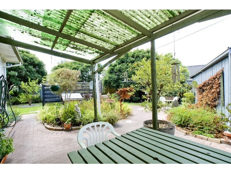 10 Downs Road, Seaford VIC 3198