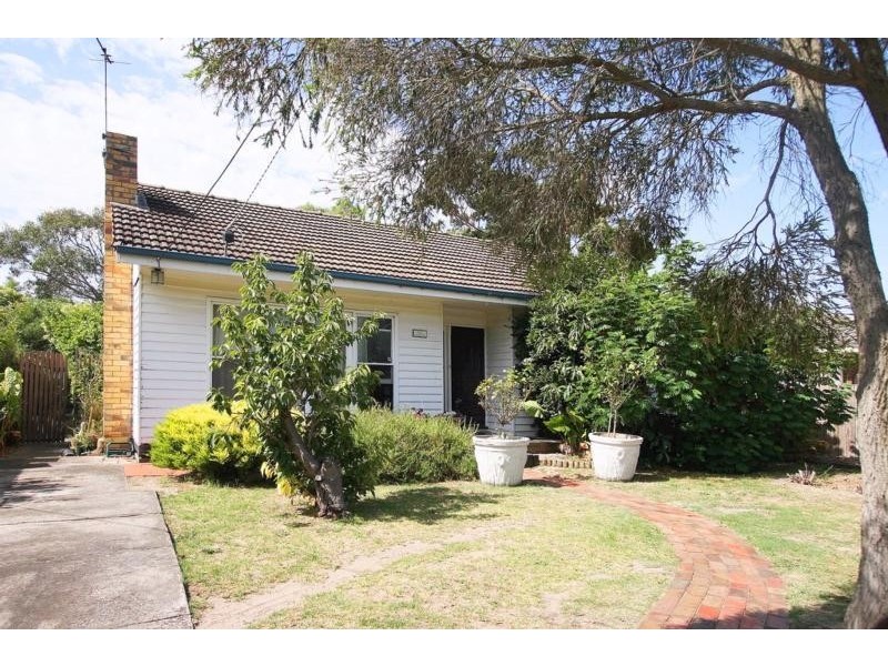 9 Scott Street, Seaford VIC 3198