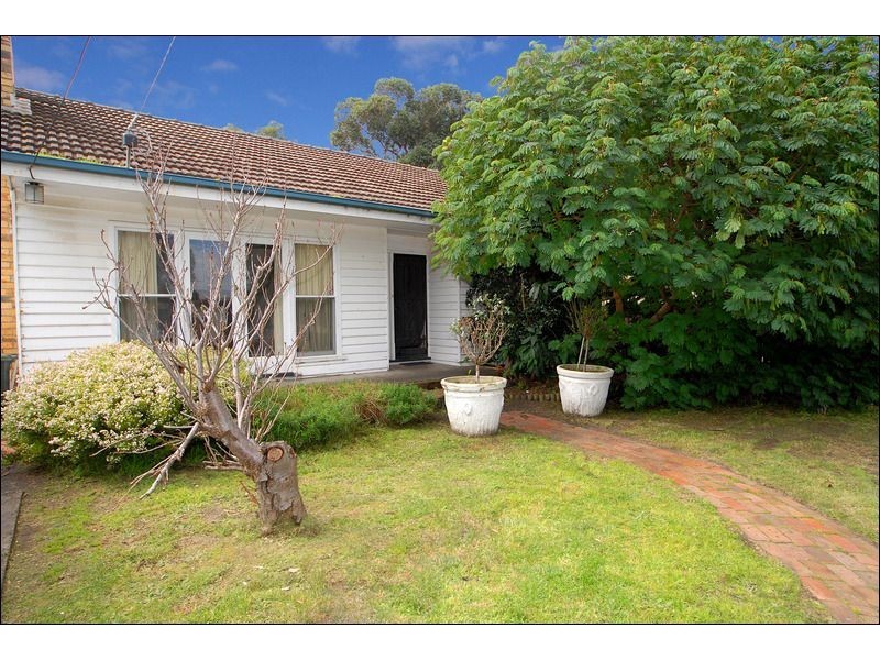 9 Scott Street, Seaford VIC 3198