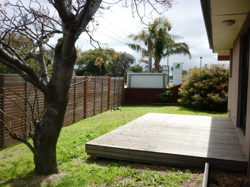 1/381 Nepean Highway, Frankston VIC 3199