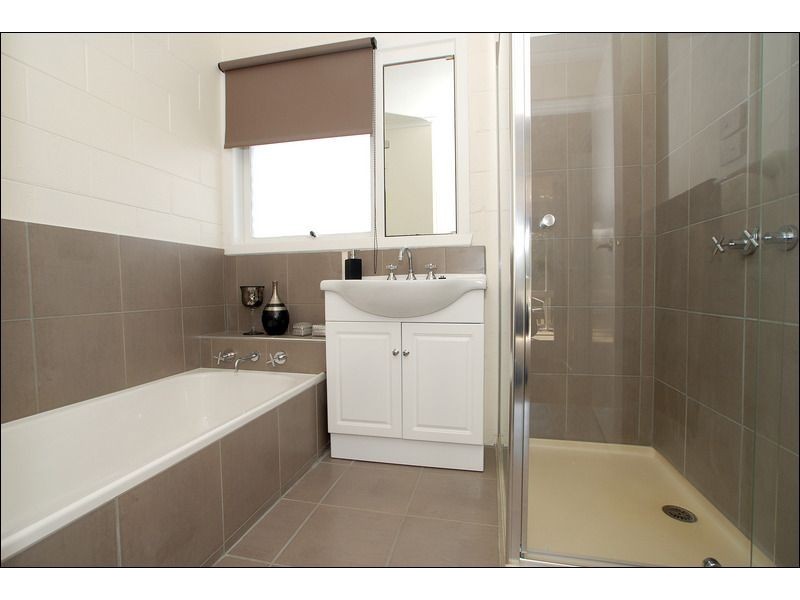 2/295 Nepean Highway, Seaford VIC 3198