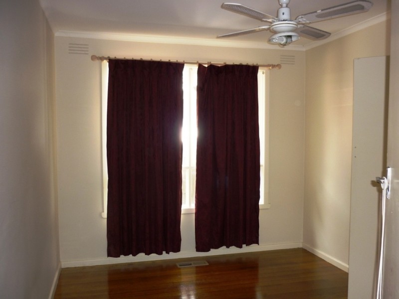 16 Sutton Street, Chelsea Heights VIC 3196