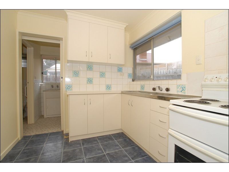 11 Drinan Road, Chelsea VIC 3196