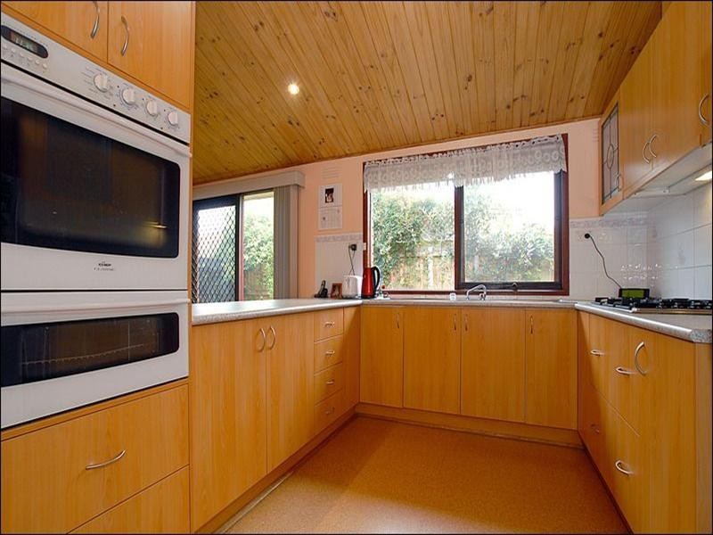 1/131 Embankment Grove, Chelsea VIC 3196