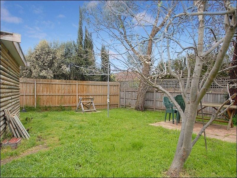 1/131 Embankment Grove, Chelsea VIC 3196