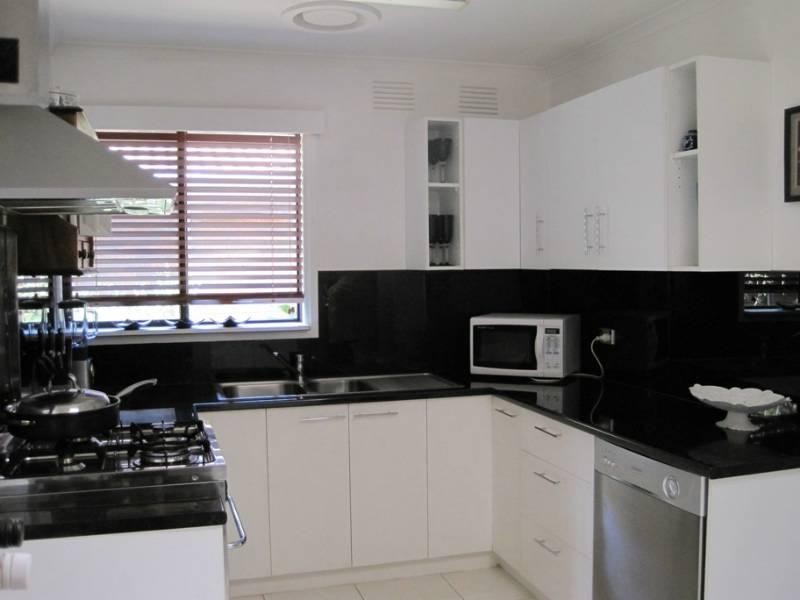 10 Bertrand Road, Chelsea VIC 3196