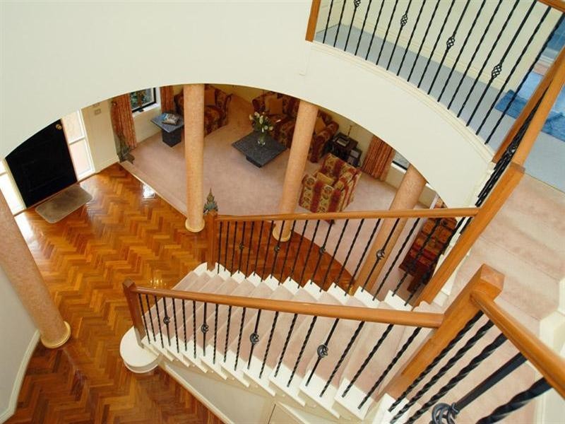 18 Harbour Drive, Patterson Lakes VIC 3197