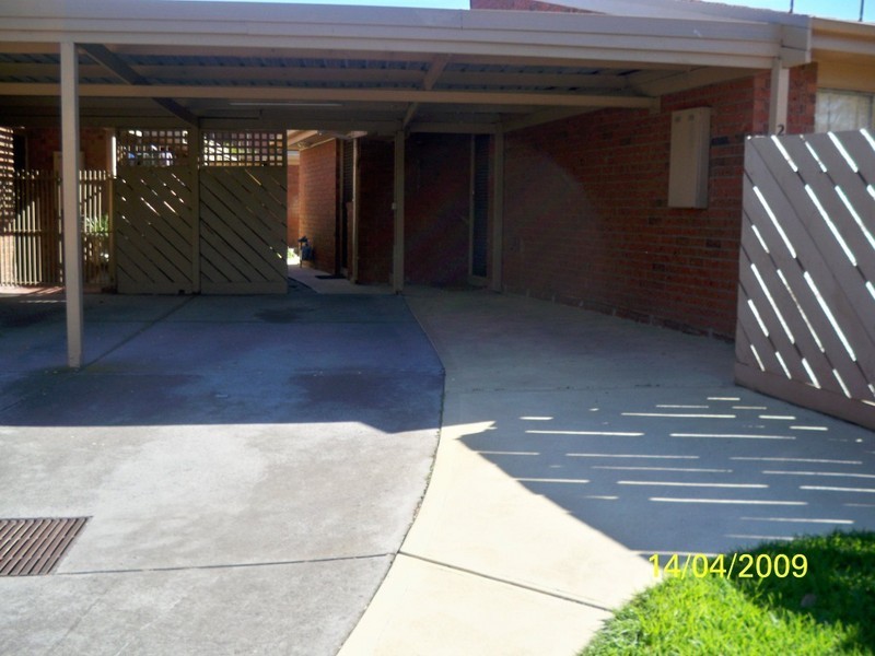 2/2-20 Gladesville Boulevard, Patterson Lakes VIC 3197