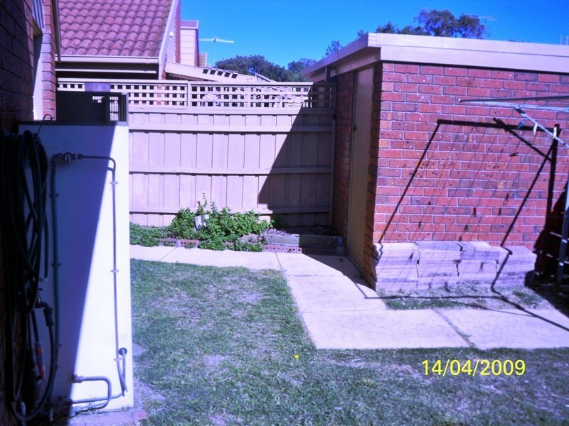 2/2-20 Gladesville Boulevard, Patterson Lakes VIC 3197